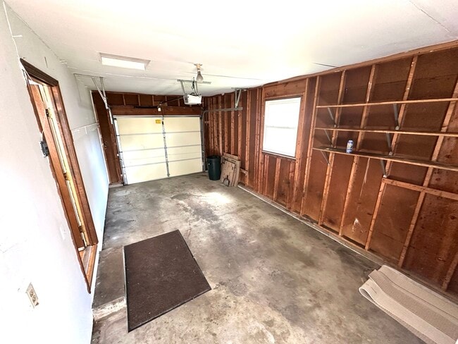 Building Photo - 1246 California Ave