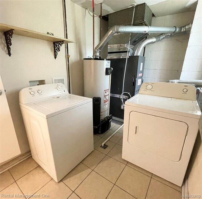 Building Photo - 29518 Joy Rd