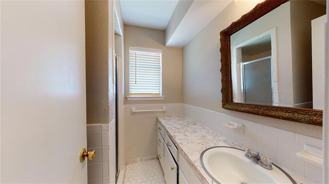 Building Photo - 1917 Yarborough Dr