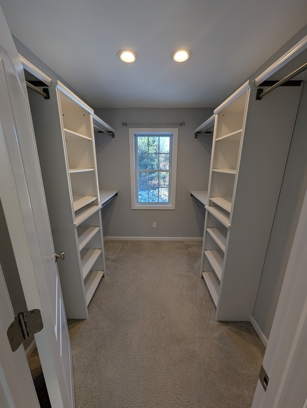 Building Photo - 227-229-229 River Rd