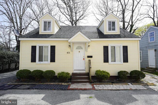 Building Photo - 401 Newton Terrace