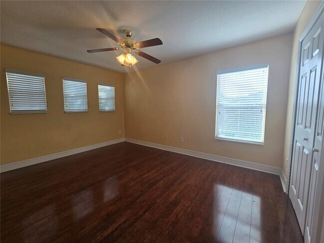 Building Photo - 2274 Geneva Dr