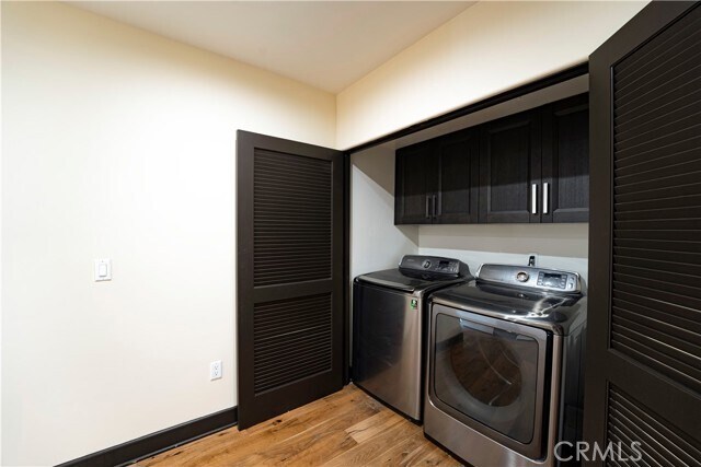 Building Photo - 10523 Ashton Ave