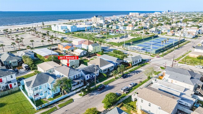 Building Photo - 2611 Avenue Q