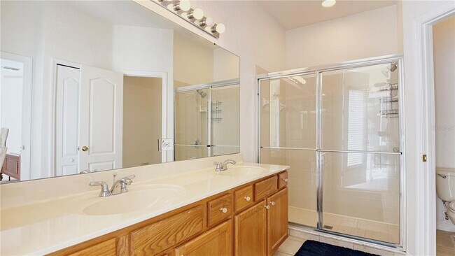 Building Photo - 1131 N Hampton Dr