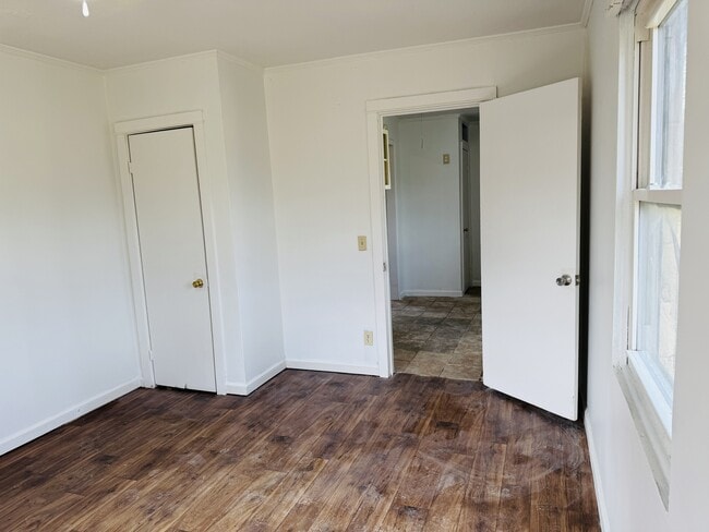 Building Photo - 5780 Fry Gap Rd