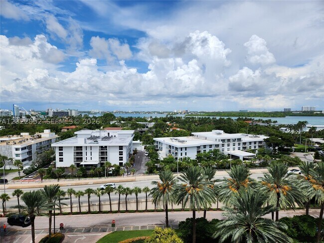 Building Photo - 10275 Collins Ave