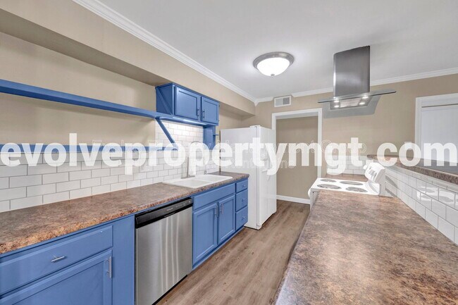Building Photo - 1170 Simmonsridge Dr