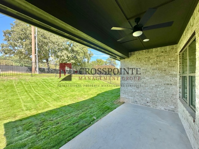 Building Photo - Tour Today! New Construction 4 Bed 2 Bath Triplex!