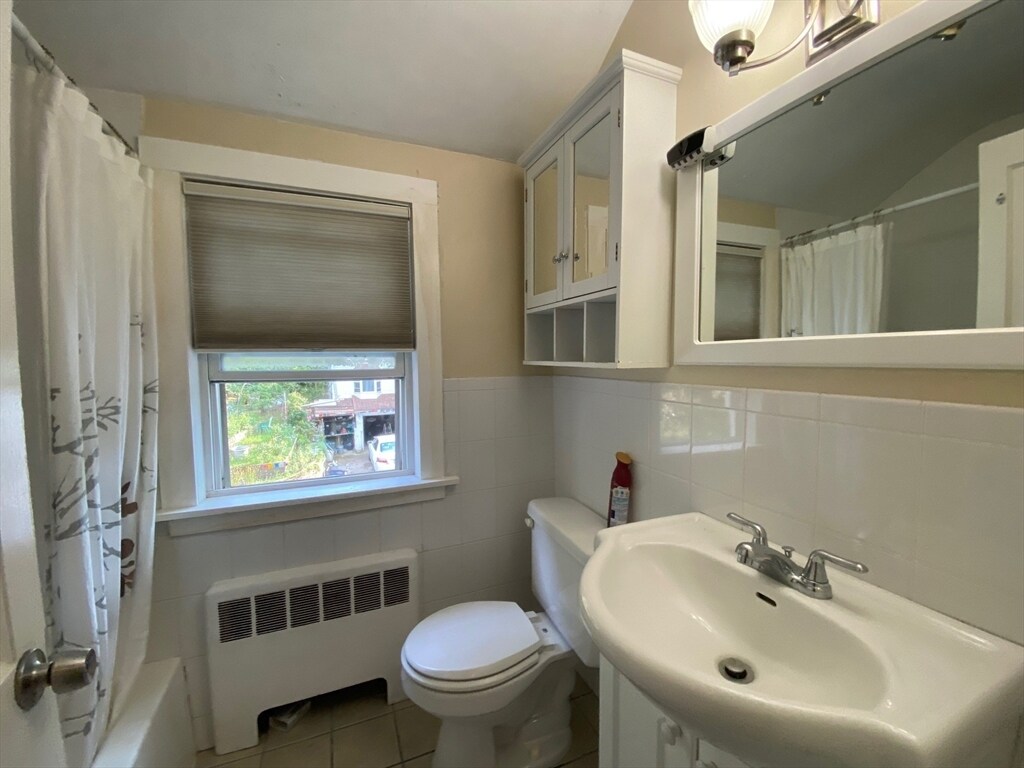 Building Photo - 120 Foster Ter