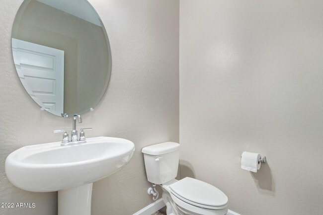 Building Photo - 24147 W Verlea Dr