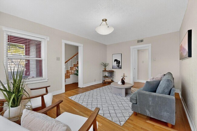 Building Photo - 3503 Berkeley Pl NE