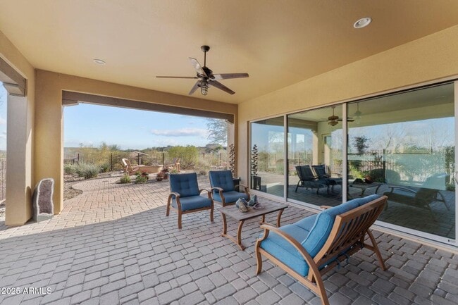 Building Photo - 3672 Ridgeview Ter