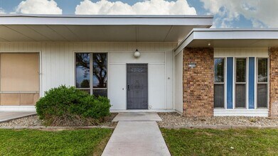 Building Photo - 13066 N 100th Dr