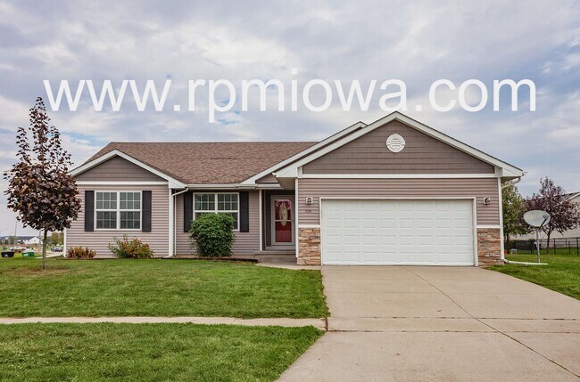 Building Photo - ESTABLISHED NEIGHBORHOOD!!! 4 Bedroom, 3 Bath Home in Ankeny