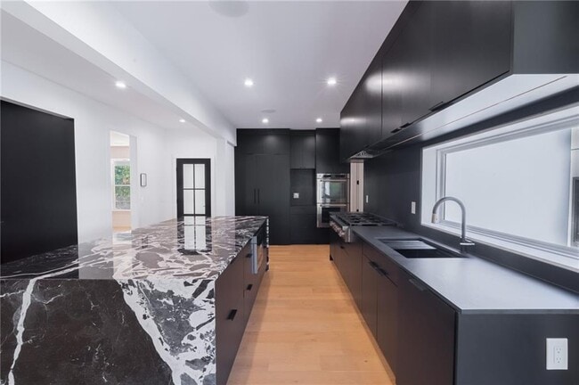 Building Photo - 4051 Annecy Dr SW