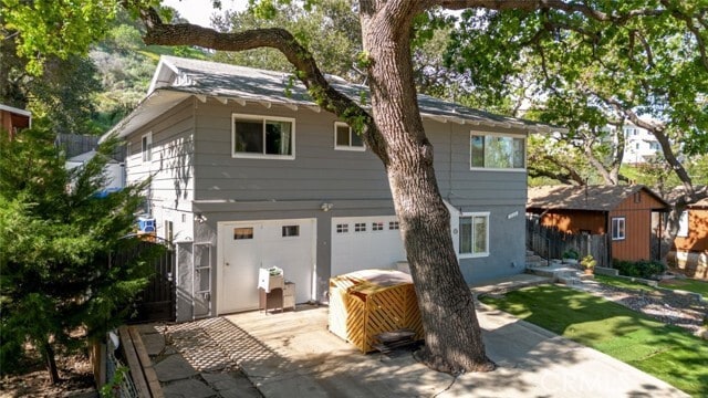 Building Photo - 5888 Oak Knolls Rd