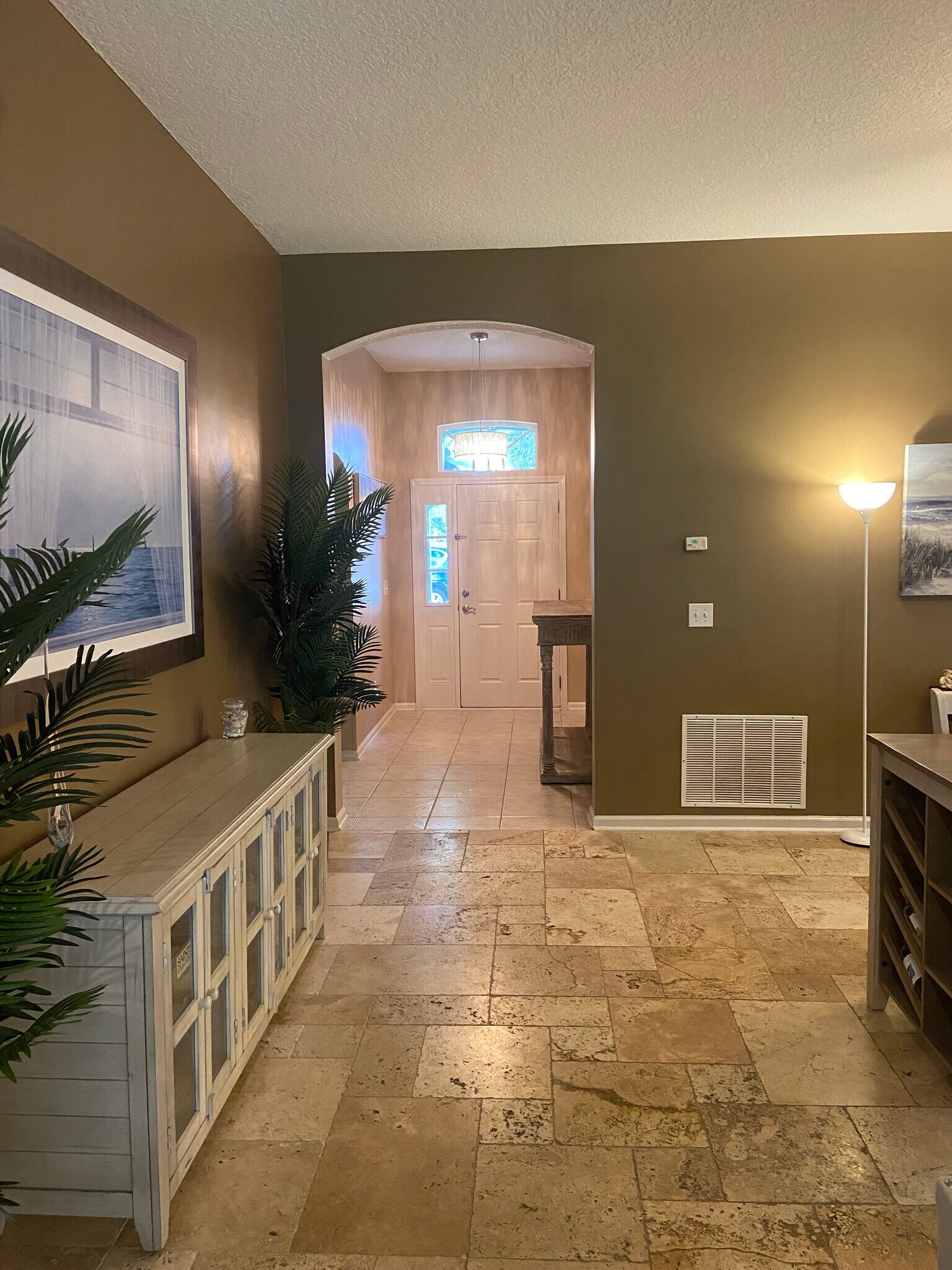 Building Photo - 437 Lake Monroe Pl