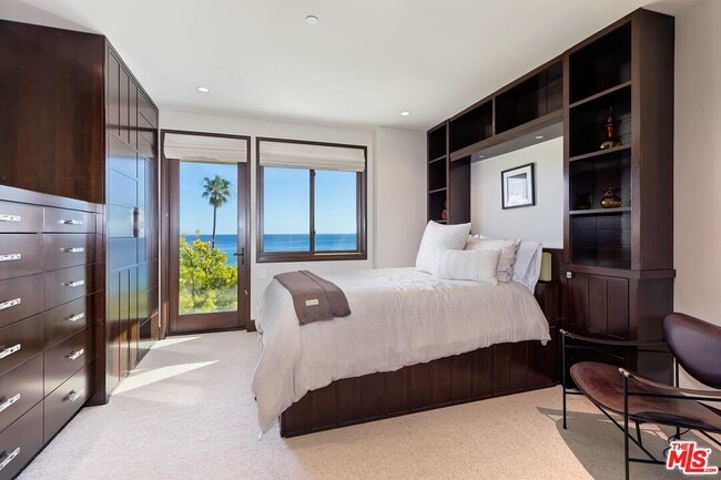 Building Photo - 88 Emerald Bay