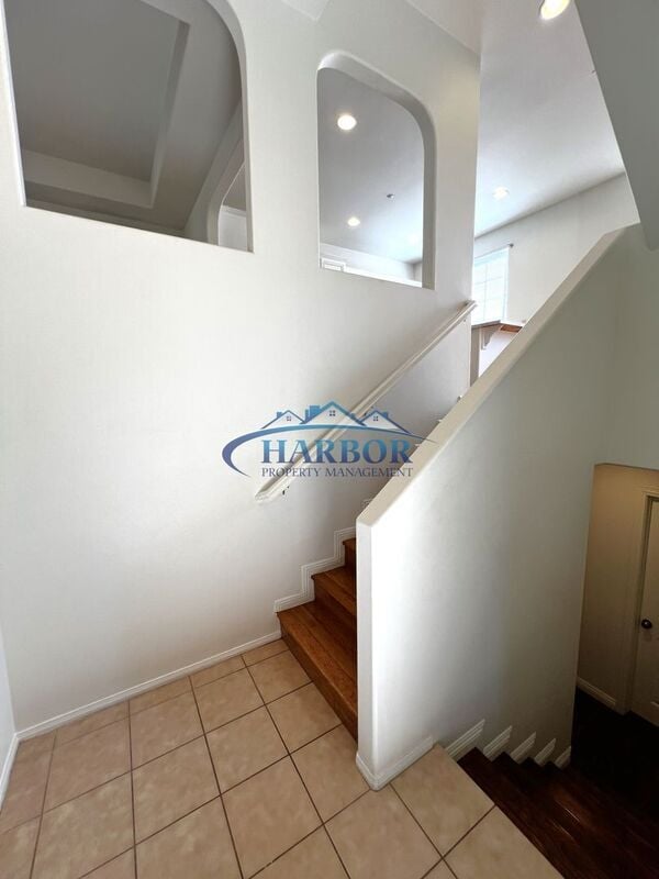 Building Photo - 1322 Harmony Way