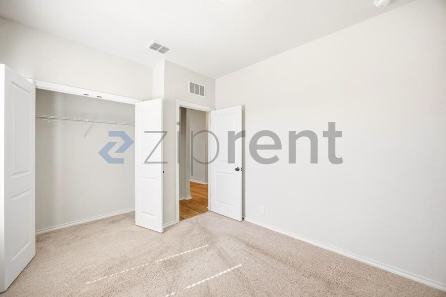 Building Photo - 7063 Sycamore Pass