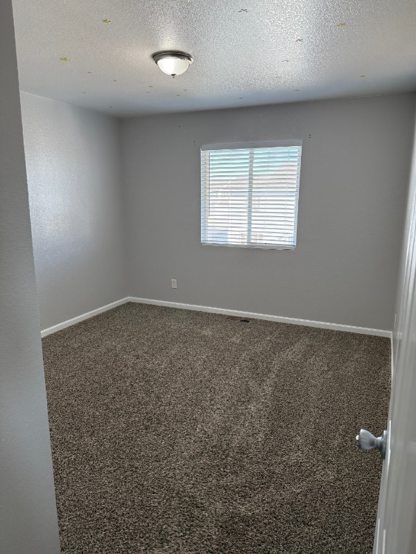 Building Photo - 609 Dinwoody Way