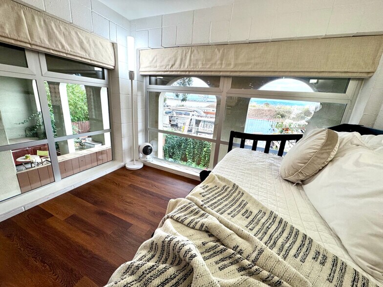 Building Photo - 828 Innes Ave