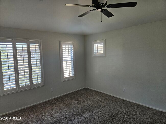 Building Photo - 3841 E Minton St