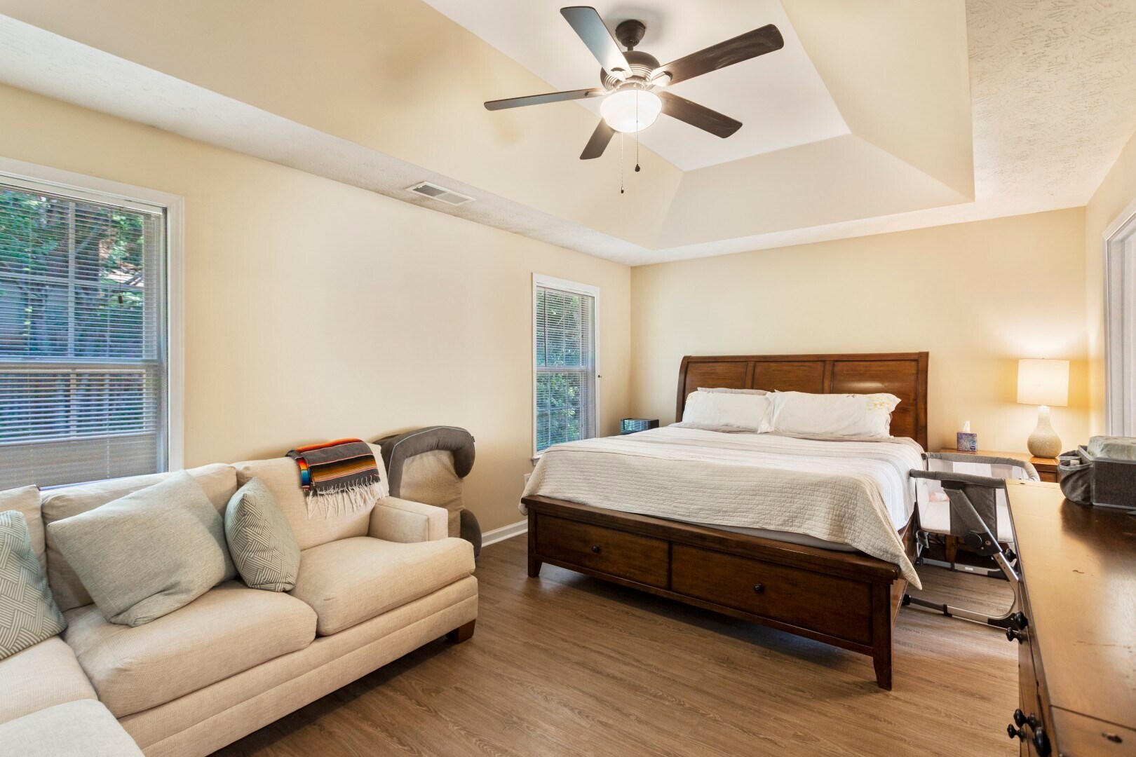 Building Photo - 2260 Winthrope Way Dr