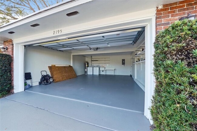 Building Photo - 2195 43rd Ave