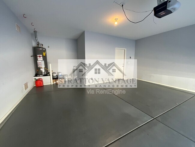 Building Photo - 3865 W Ashton Dr