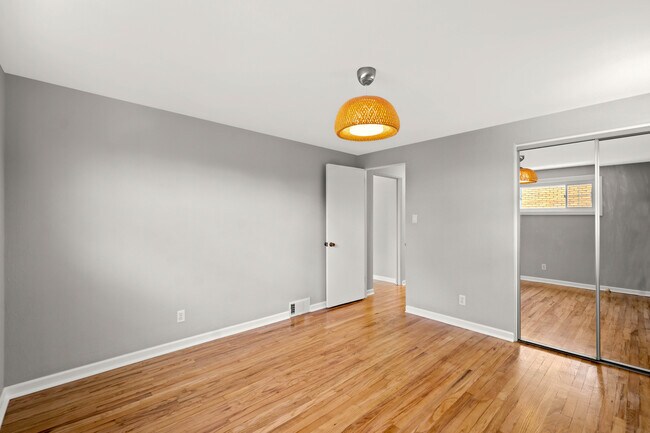 Main floor bedroom - 132 Sheldon Ave