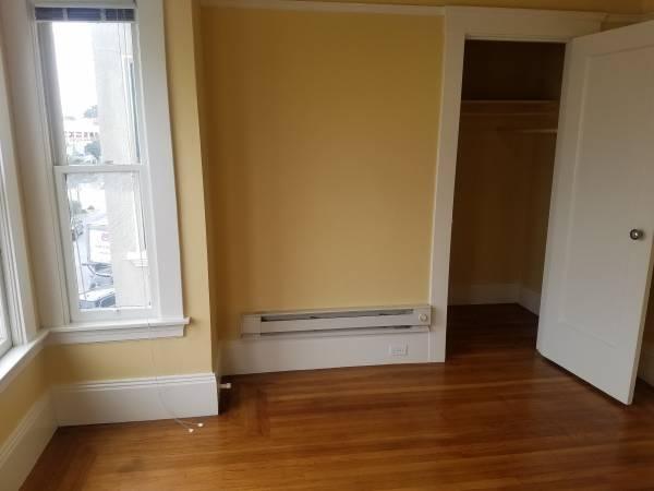 Building Photo - 2 bedroom in San Francisco CA 94121
