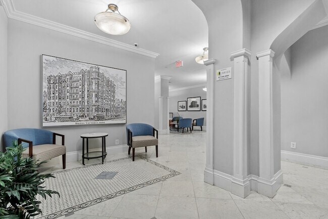 Building Photo - 271 Dartmouth St