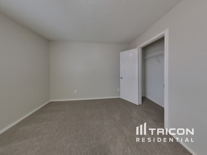 Building Photo - 20811 Mossy Hill Ln