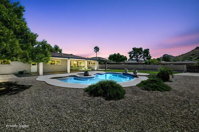 Building Photo - 13222 N 1st Ave