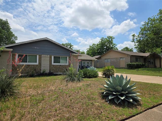 Building Photo - 624 Oceanview Dr