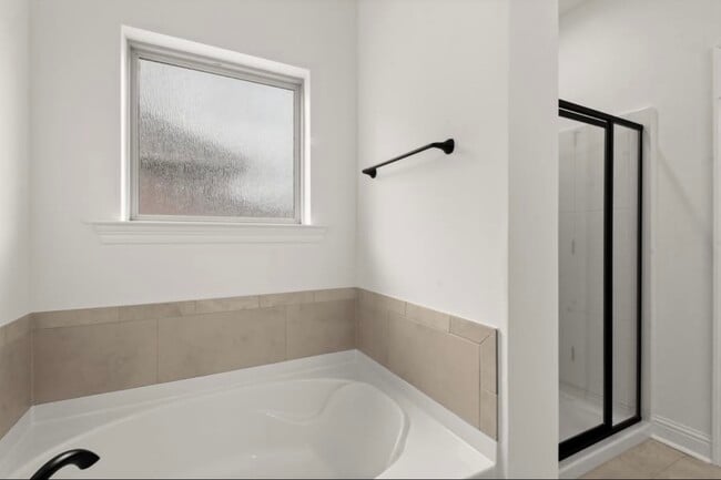 Building Photo - 9883 Richford Dr