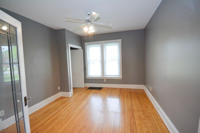 Building Photo - Gorgeous home on corner lot with fenced yard!