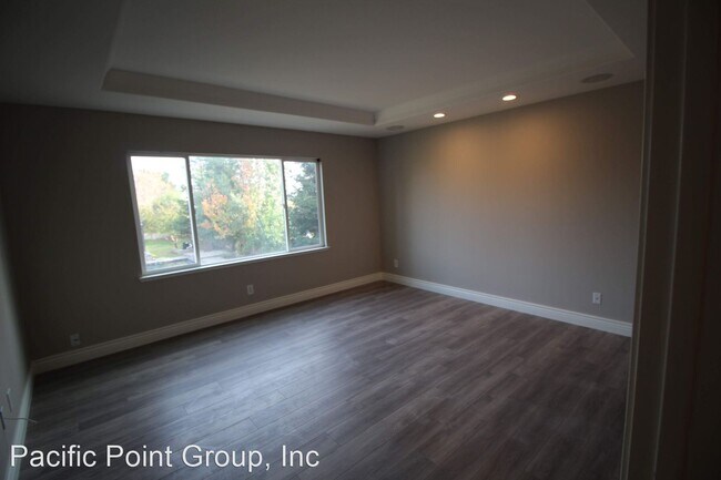 Building Photo - 5 br, 2.5 bath House - 2731 Zinfandel Ct