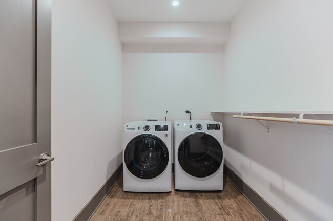 Building Photo - Be the first to Live in the Washington Squ...