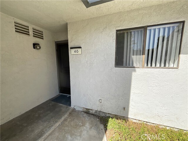 Building Photo - 470 S Ranch View Cir