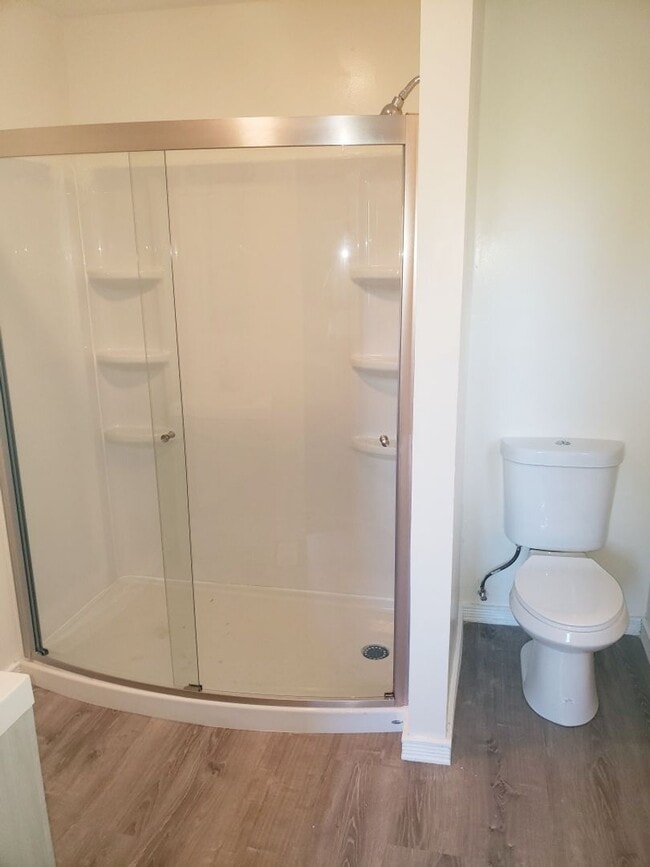 Building Photo - 1297 FRYE'S GROVE Ln