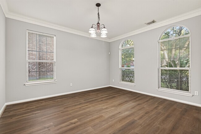 Building Photo - 2810 Shadow Canyon Ln