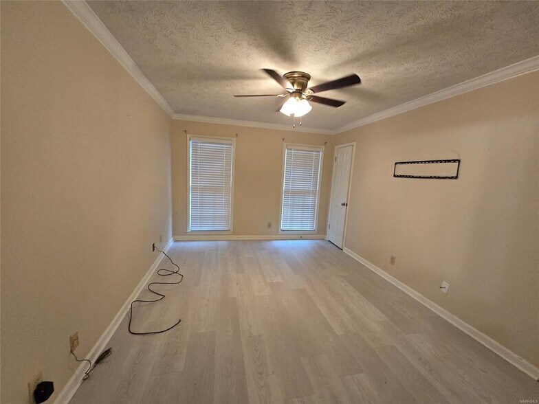 Building Photo - 1845 Young Farm Rd