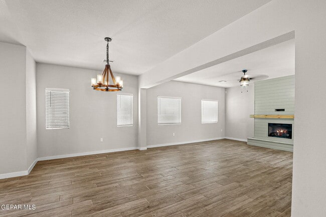 Building Photo - 14708 Tierra Garcia Dr