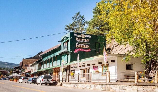 Building Photo - 28940 Golf Way