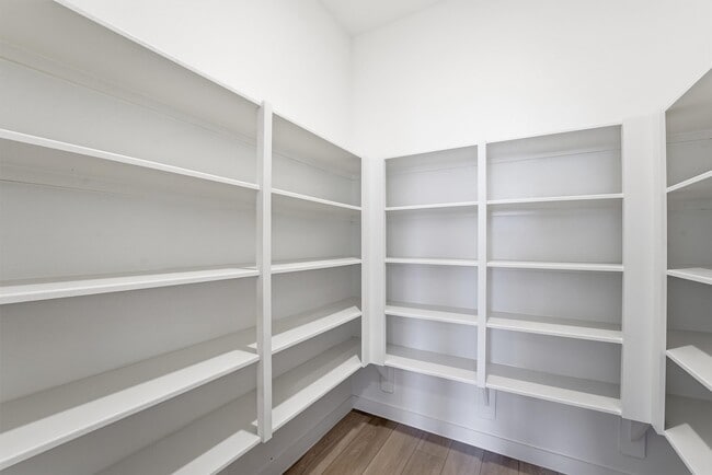 Building Photo - 14919 Calluna Heather Ln