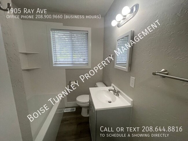 Building Photo - 1905 Ray Ave