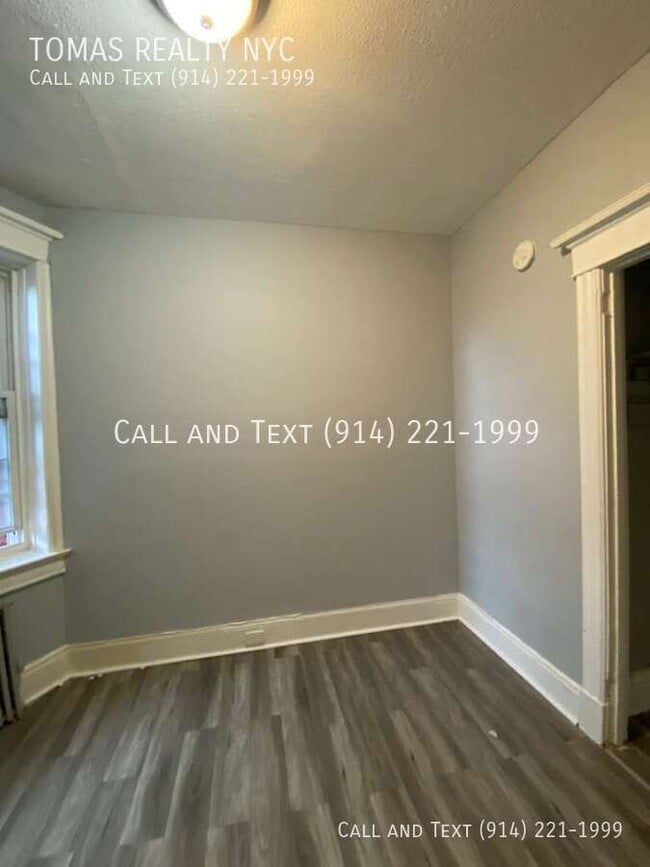 Building Photo - 188 Ashburton Ave